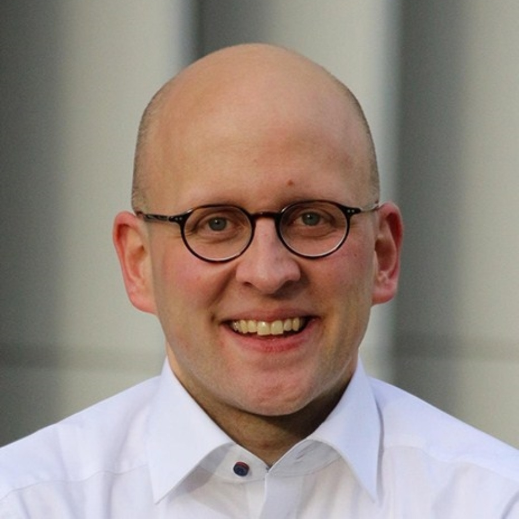 Guenther Poettler - Associate Director - The Boston Consulting Group | XING