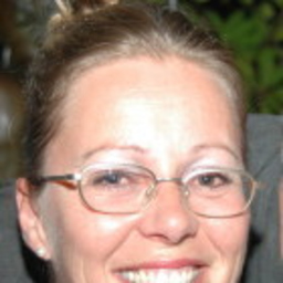 Claudia Frost
