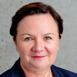 Dr. Agnieszka Buhmann