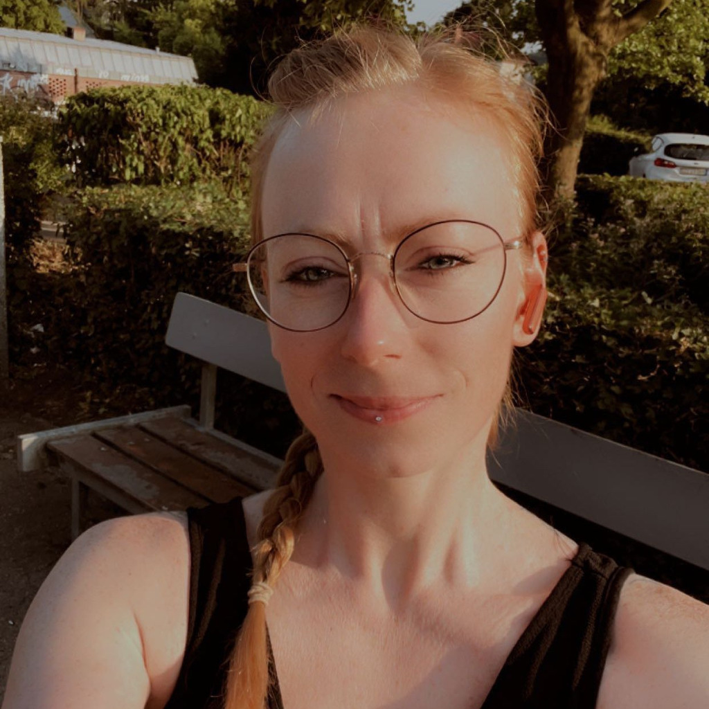 Ing. AnnaKatharina Dörr Projektassistentin Seminarabteilung