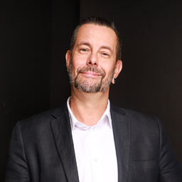 Dr. Harald Schallmo