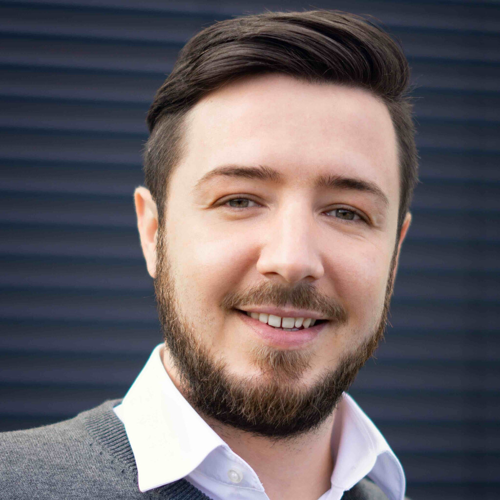 Reinhold Schäfer Vertriebsleiter Schlenker Spannwerkzeuge XING