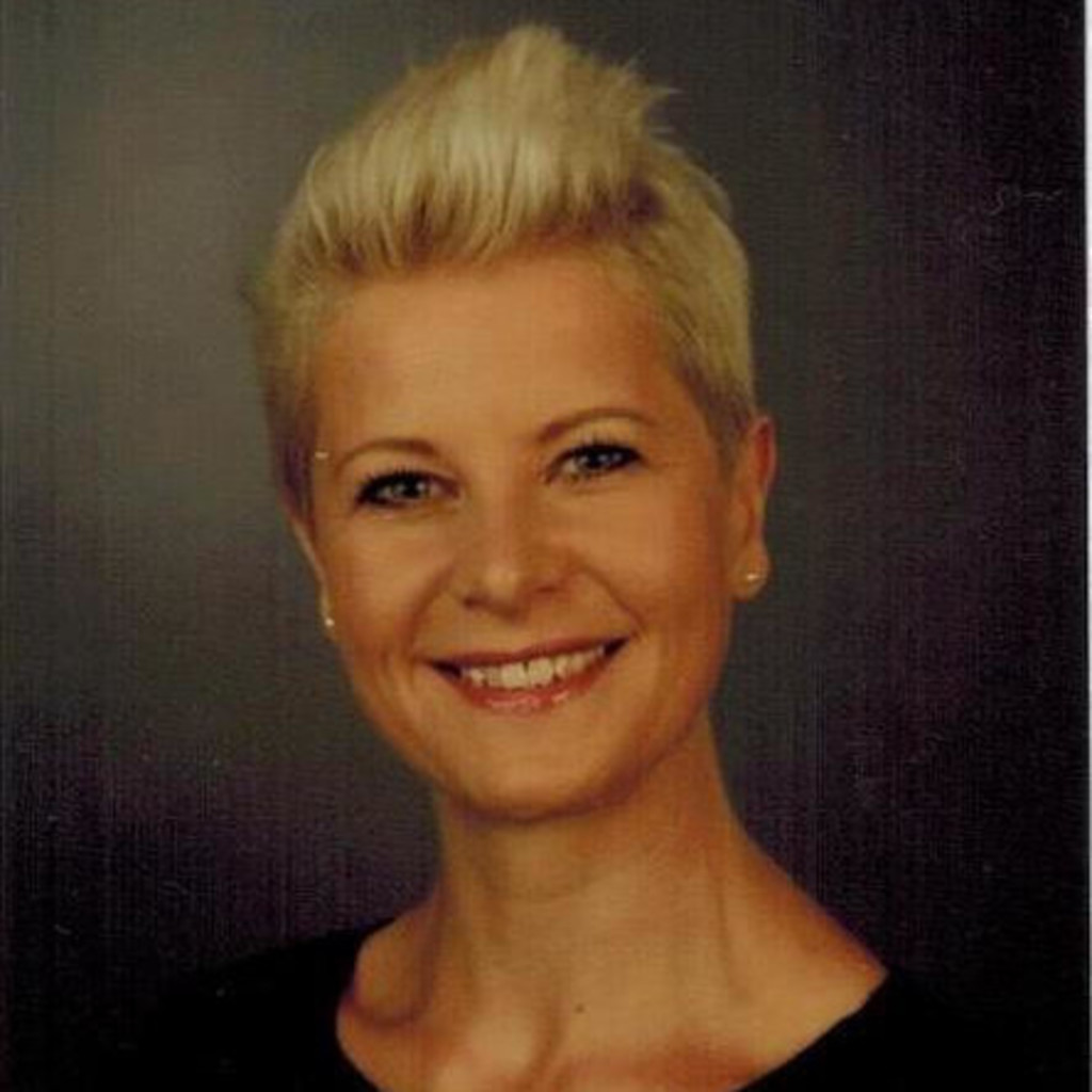 Social Media Profilbild Nicole rausch adams Trier