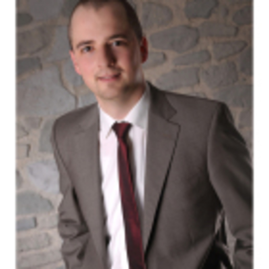 Stephan Wolf SeniorProjektleiter VHV Gruppe XING