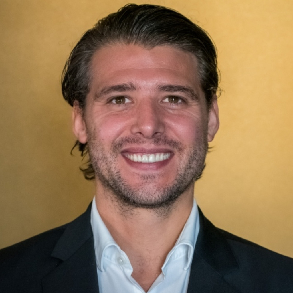 Oliver Weibel - Director of Sales and Marketing - Einstein St.Gallen