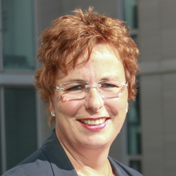 Monika Melzer-Helmecke