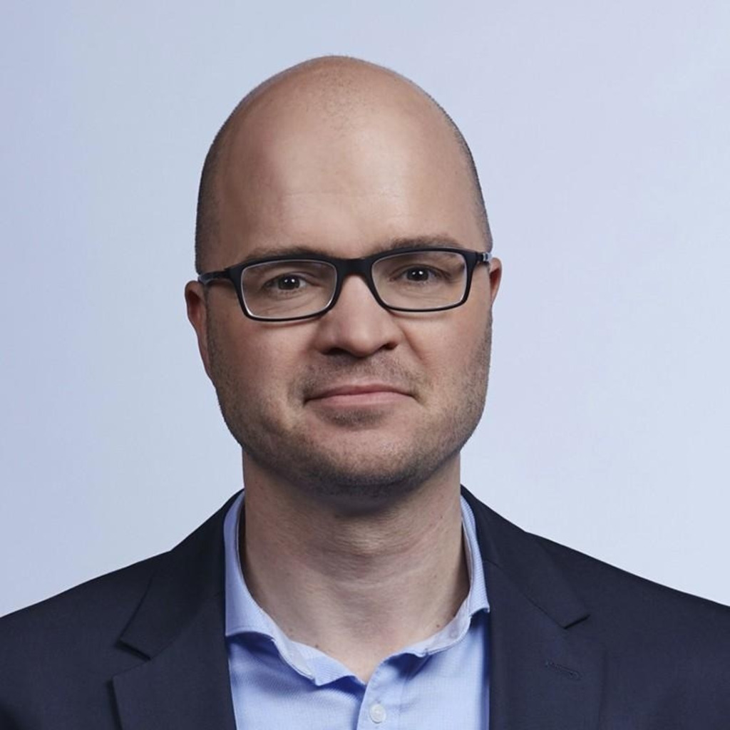 Simon Margraf Bereichsleiter Wirtschaft&Politik IHK Berlin XING