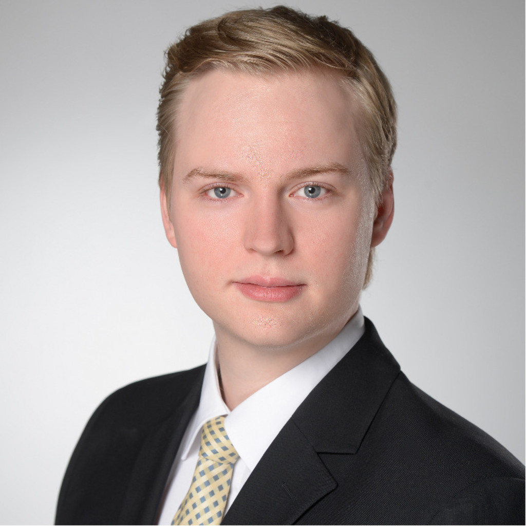 Dr. Richard Eggert Data Scientist / Sowtwareentwickler ARAG SE