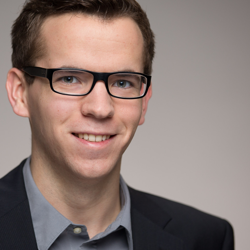 Peter Ridders Director Operations / Standortleitung Arvato Supply