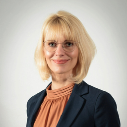 Anja Lenhardt