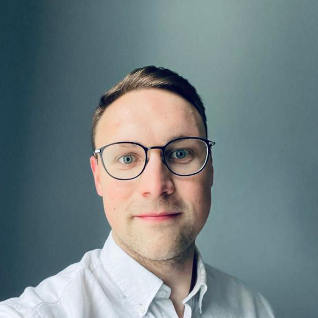 Paul Kett Werkstudent radprax Holding GmbH & Co. KG XING