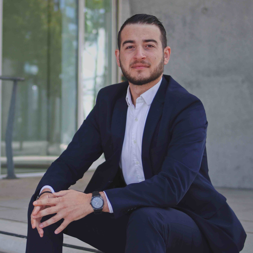 David Rau aus Hamburg in der Personensuche von Das Telefonbuch