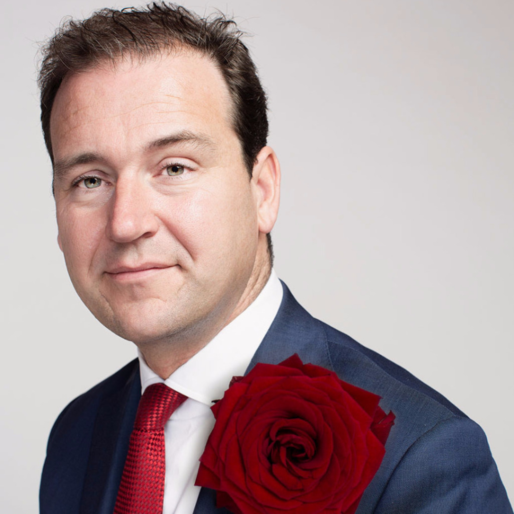 Michael Anderson Chief Engineer TIG civil engineering COMPany XING