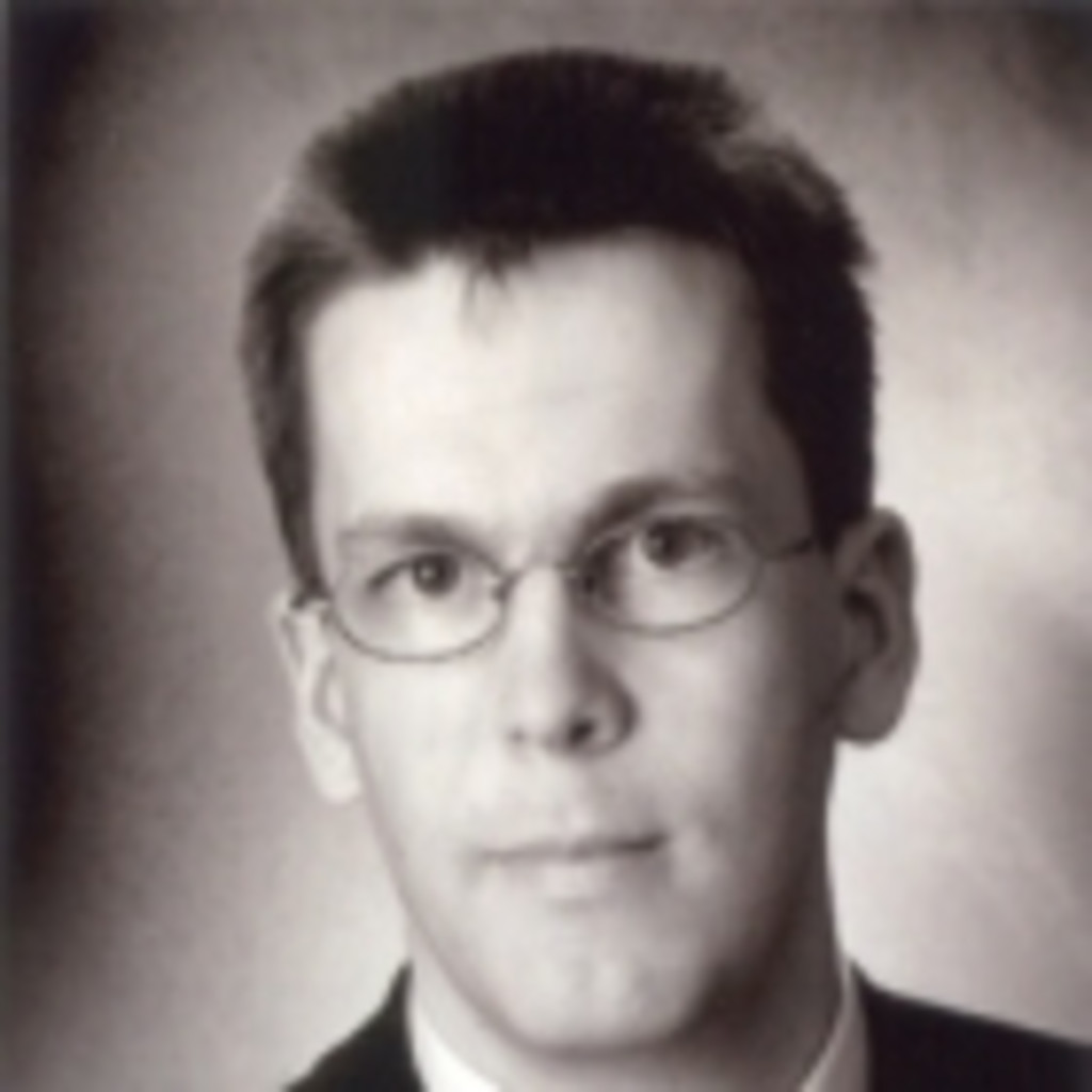 Dr. Frank Derichsweiler Technische Entwicklung, Koordinator AUDI AG