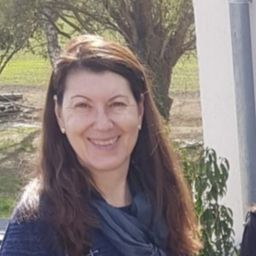 Andrea Raab