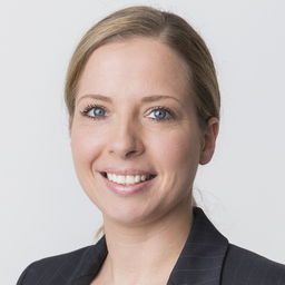 Julia Schnelle