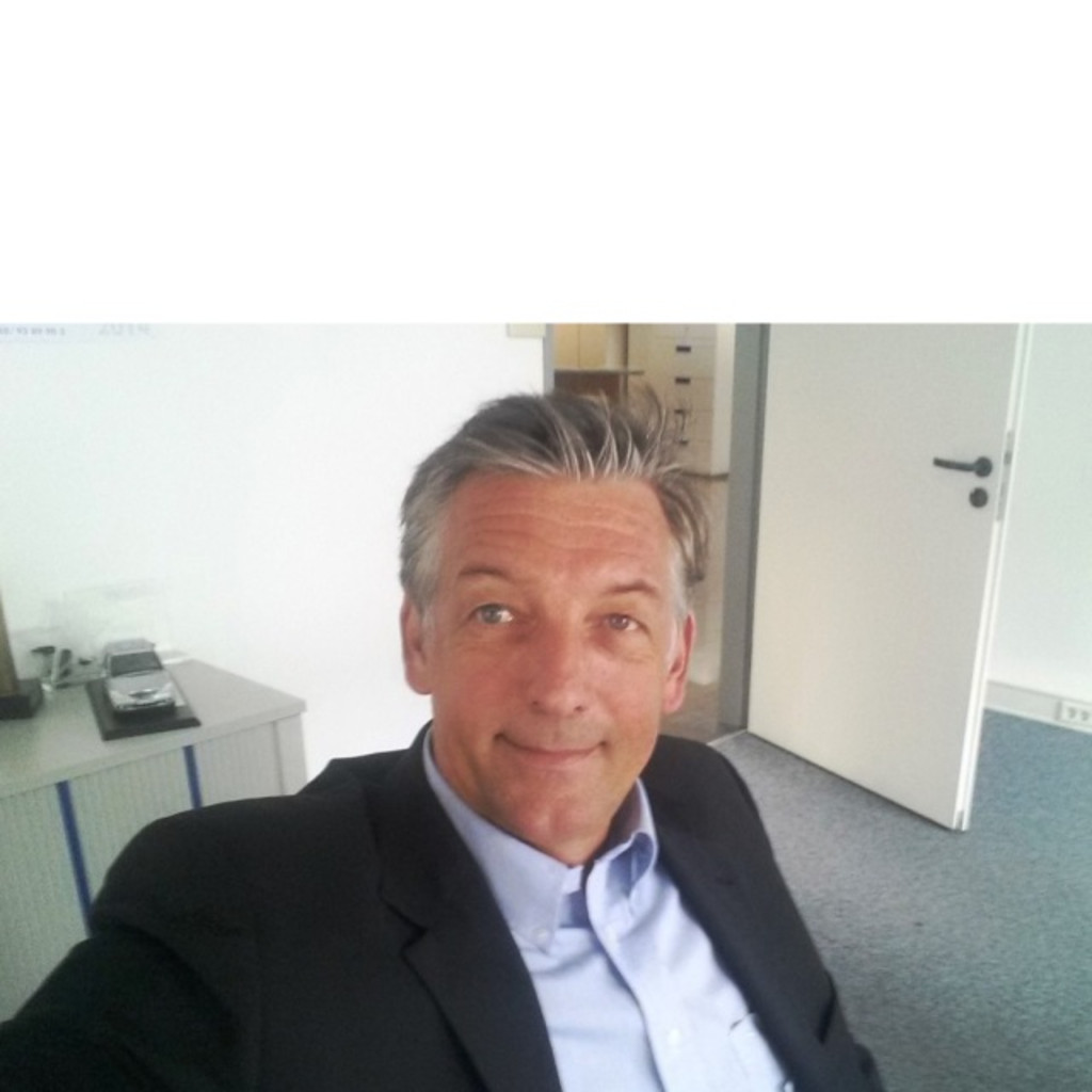 Gerhard Kratzer Geschäftsführer KRATZER Systemhaus GmbH & Co. KG XING