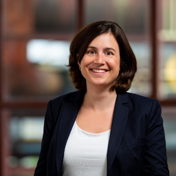 Dr. Stephanie Antons