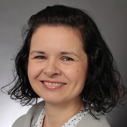 Dr. Justyna Cieszewska-Braniecki