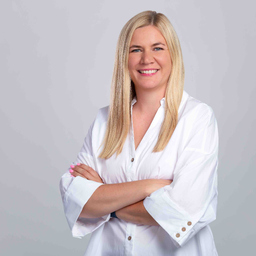 Franziska Steeg