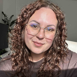Carina Bauer