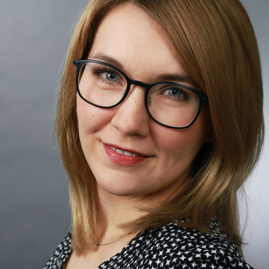 Social Media Profilbild Olga Peters Karlsruhe