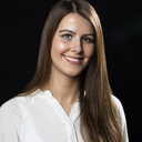 Social Media Profilbild Nadine Oßwald Stuttgart
