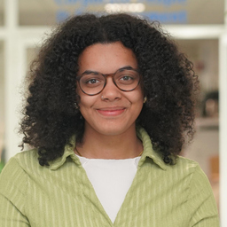 Celina Harr
