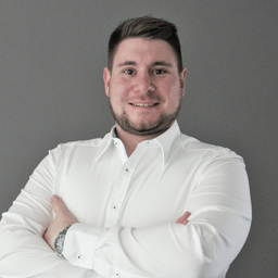 Dr. Christian Hils