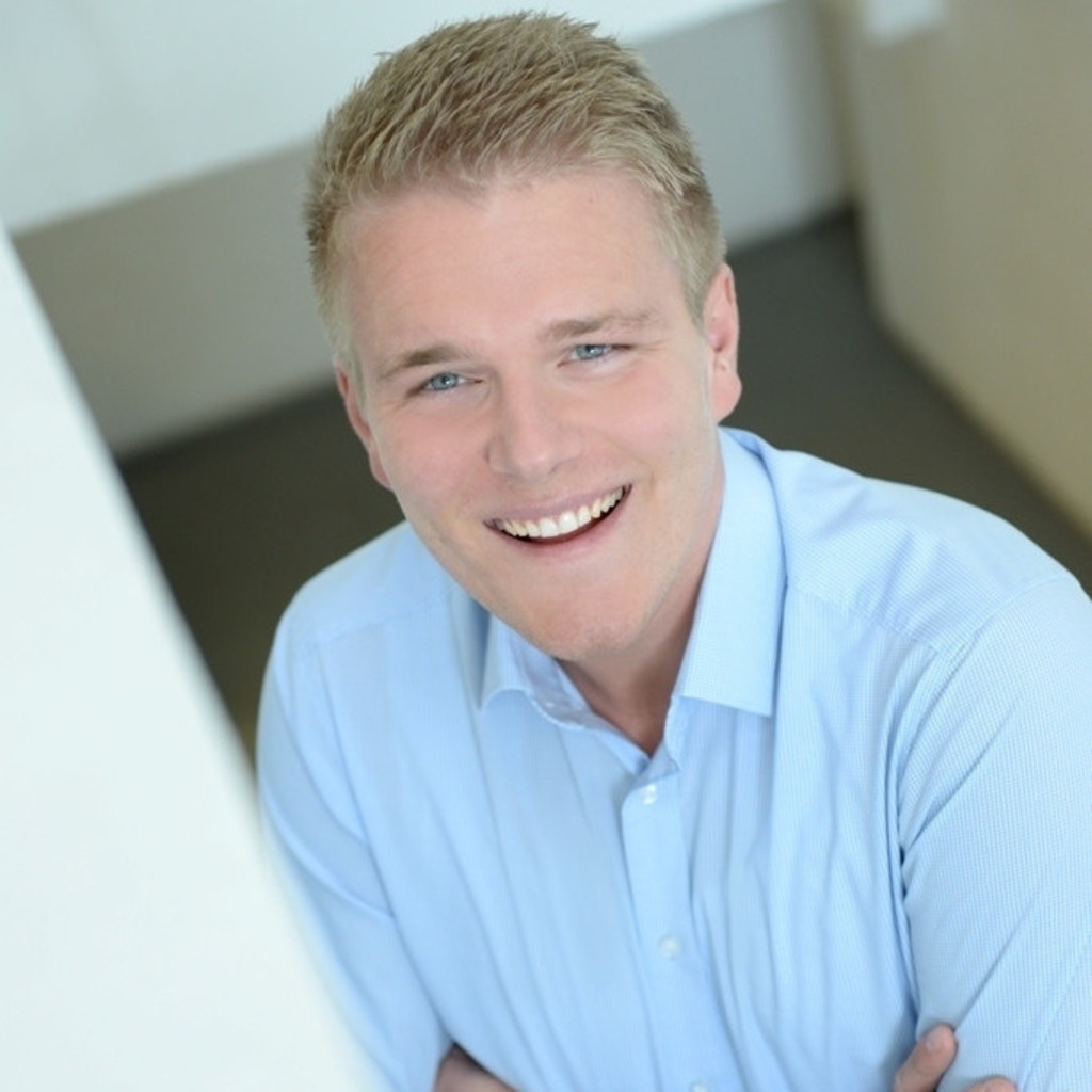 Kerry Hoppe Head of Sales and Product Brilliant AG XING