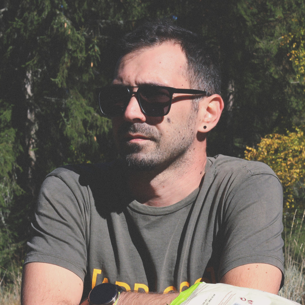 Vladimir Cvetkov UX/UI Designer BuzzSolutions XING