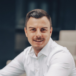 Florian Schroeder