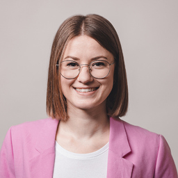 Julia-Marie Wickesberg