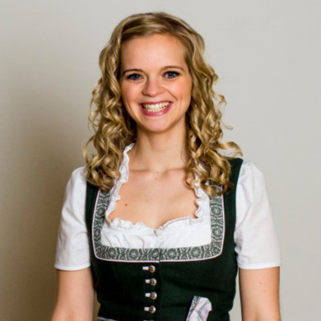 Social Media Profilbild Katharina Schneeweiß 
