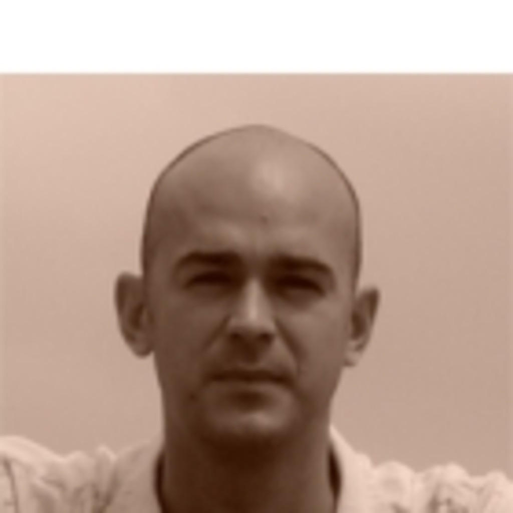 Eduardo Martinez Team Leader Nuon XING