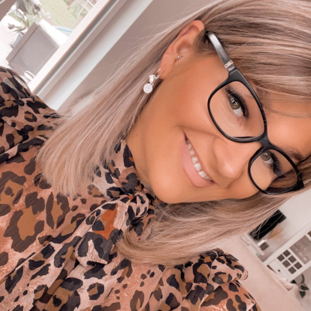 Svenja Dörries Pflegedienstleitung KSH Pflegedienst XING