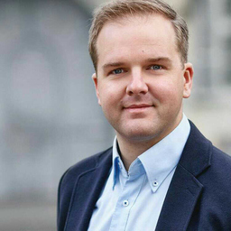 Dennis Engelke
