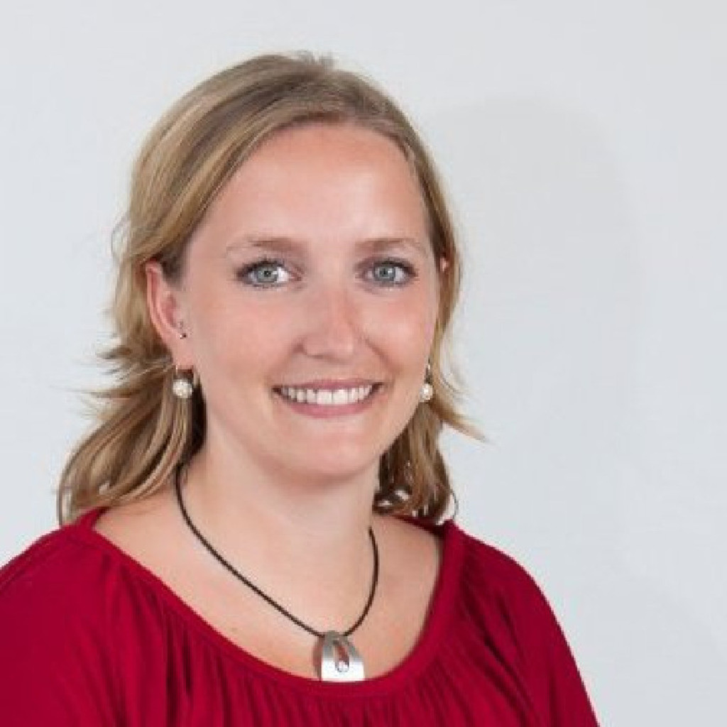 Katrin Lang Senior Representative Sales and Marketing Edwards