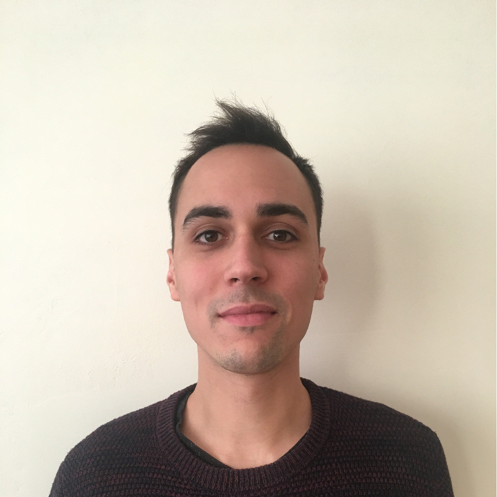 dominik-bartosz-sourcer-rolls-royce-via-alexander-mann-solutions