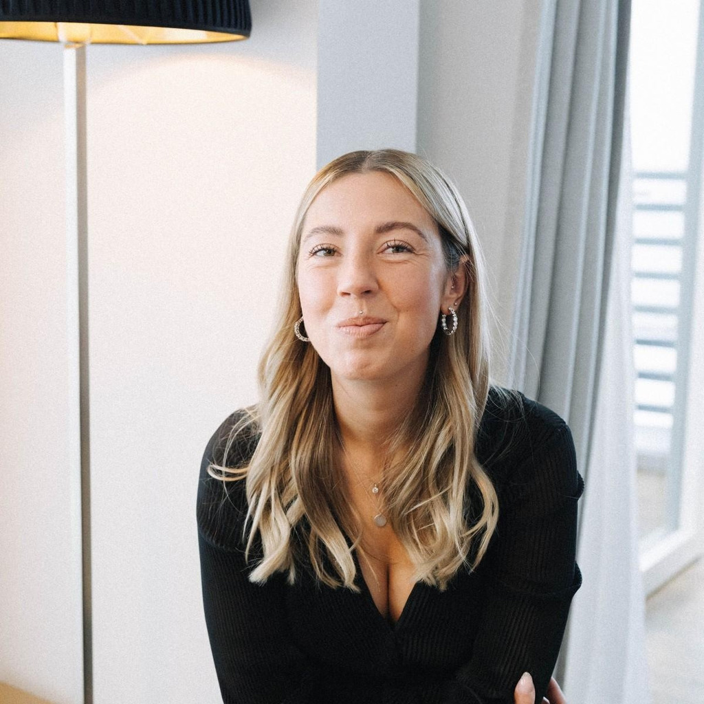 Jenny Bennardo Supply Chain Solutions Operations LGI Logistics