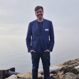 Dr. Christian Volkmann