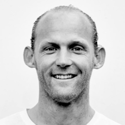 Dustin Bauer