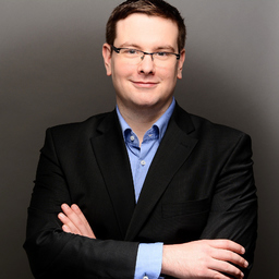 Dr. Bastian Hoppe