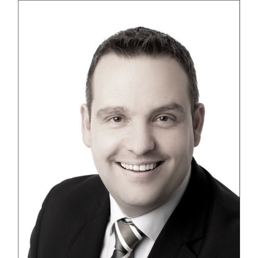 Dipl.Ing. Simon Arch Chief Sales Officer (CSO) & Head of Marketing