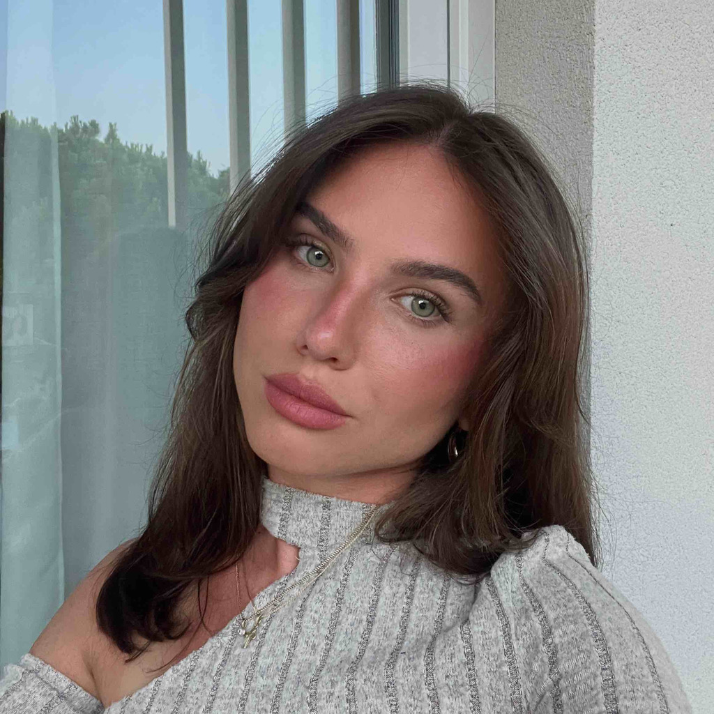 Laura Pytlarz Handelsfachwirtin LODENFREY Verkaufshaus GmbH & Co