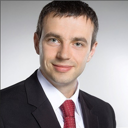 Dr. Tomasz Neiner