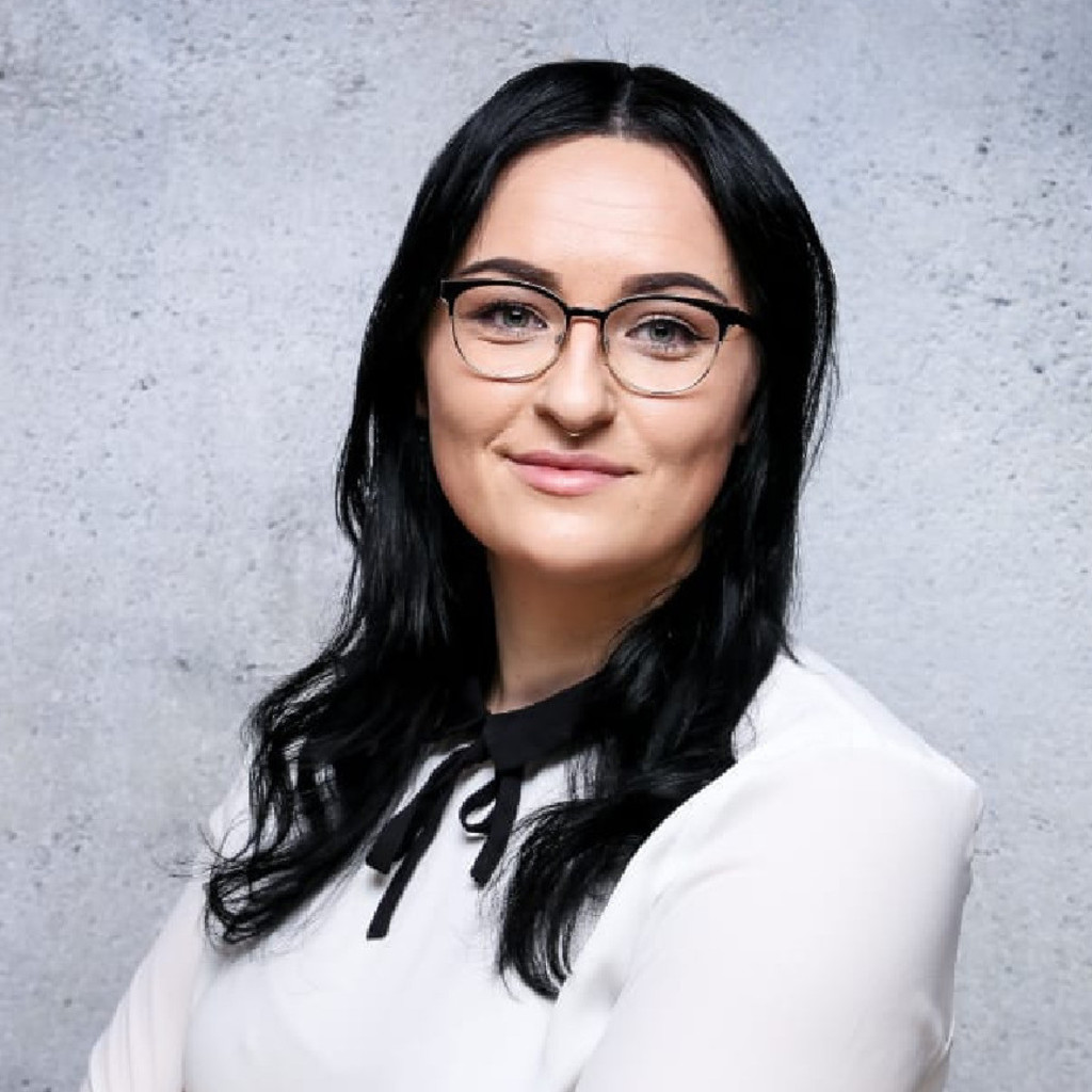 Lydia Eleisa Lemke Assistenz Der Betriebsleitung Prater Garten 