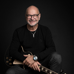 Mario Rothe