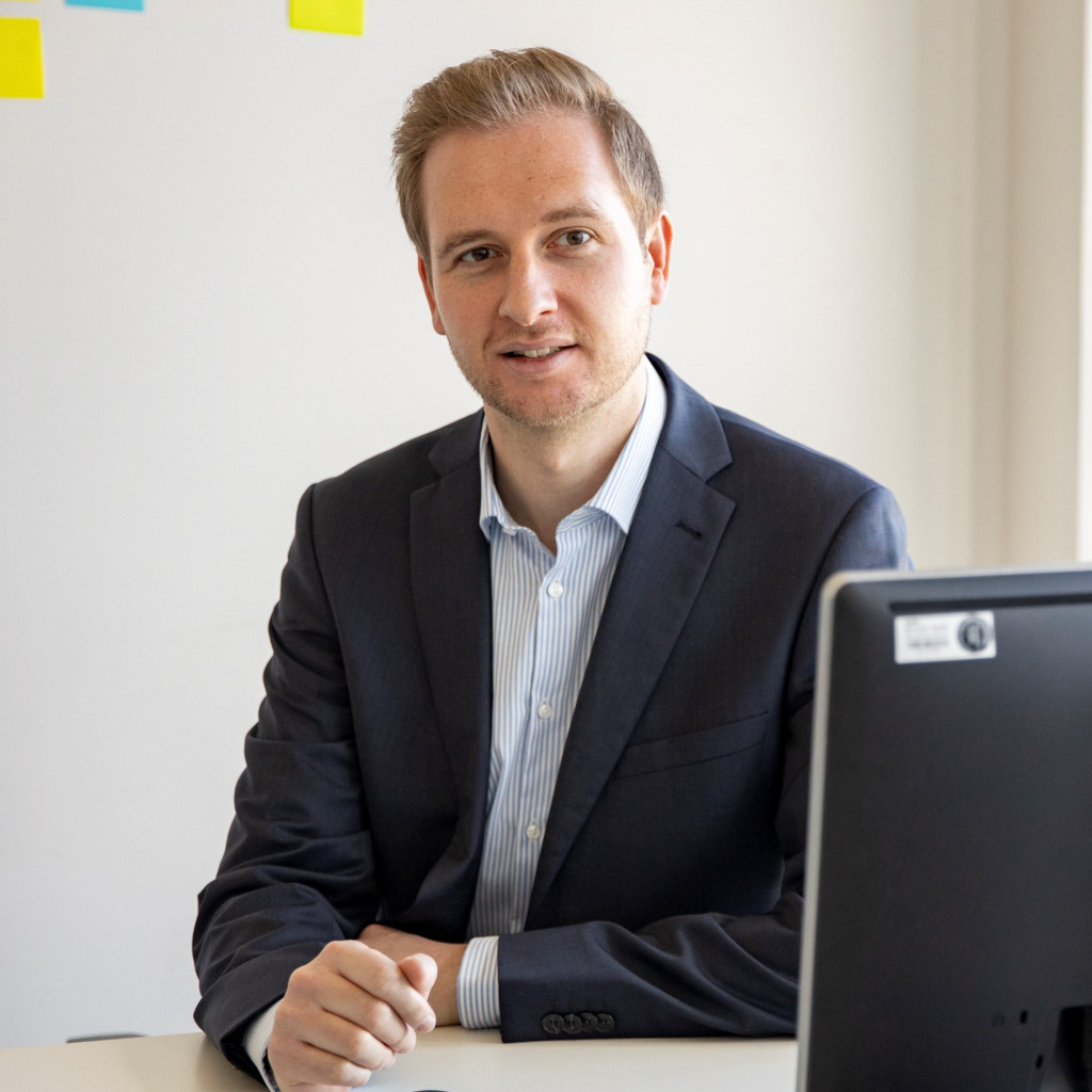 Manuel Geier Head of Finance PARATUS Holding GmbH XING