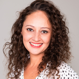 Ana Luiza Flugel Magalhães